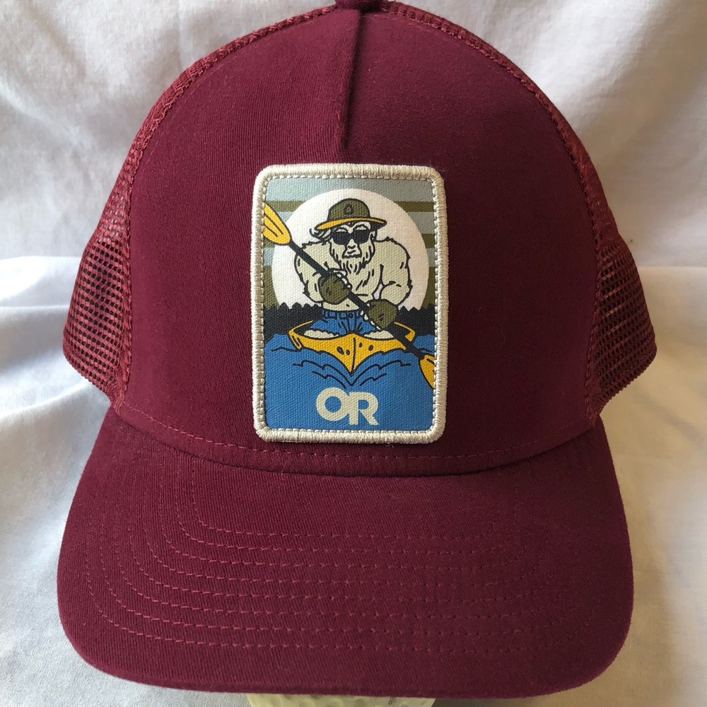 Outdoor Research Kids Squatchin Trucker SnapBack ballcap burgundy, NWOT